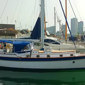  Hotel en barco Spacious And Cozy Caribbean Boat In Barcelona With Tour Option